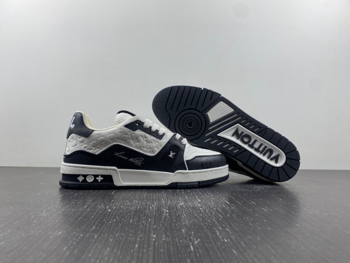 D1R* B9S COPSHOE DR-331