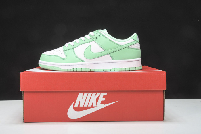 nike dunk low green glow - dd1503-105