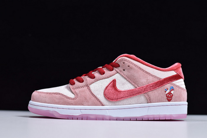 strangelove x nike sb dunk low sb ct2552-800
