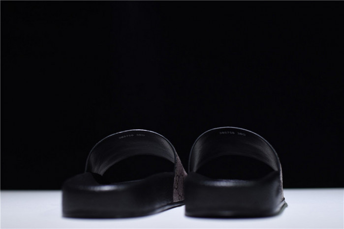 gc leather slide sandal with plaid