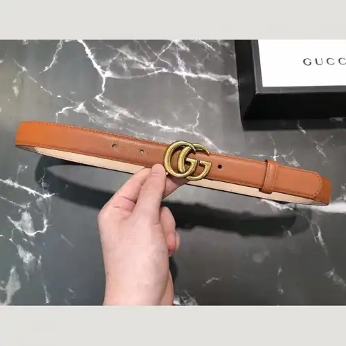 G*u*i s belte 1905bl0153