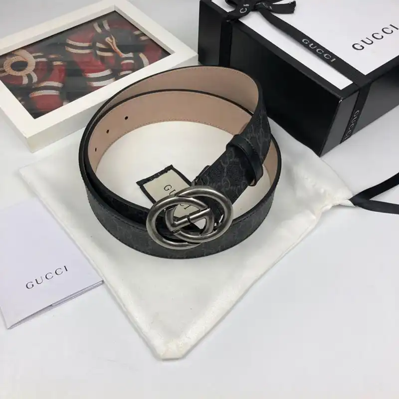 G*u*i s belte 1907bl0041