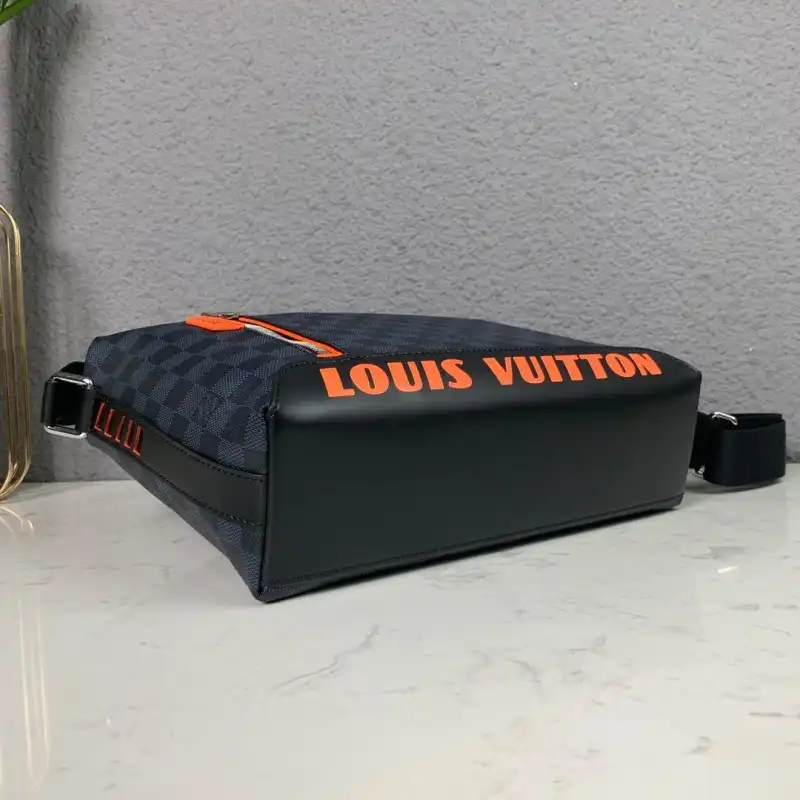 LV Bags 19B570273