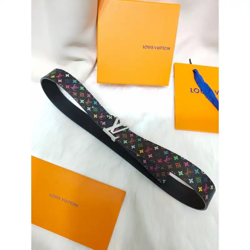 LV s Belte 19XIA0055