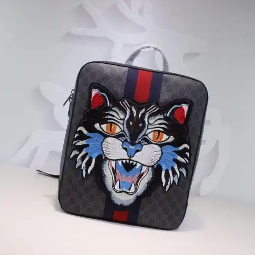 G*u*i backpack 19gm0070