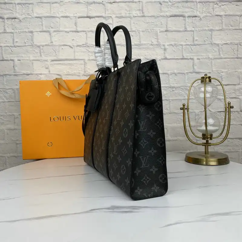 LV Bags 206B570088