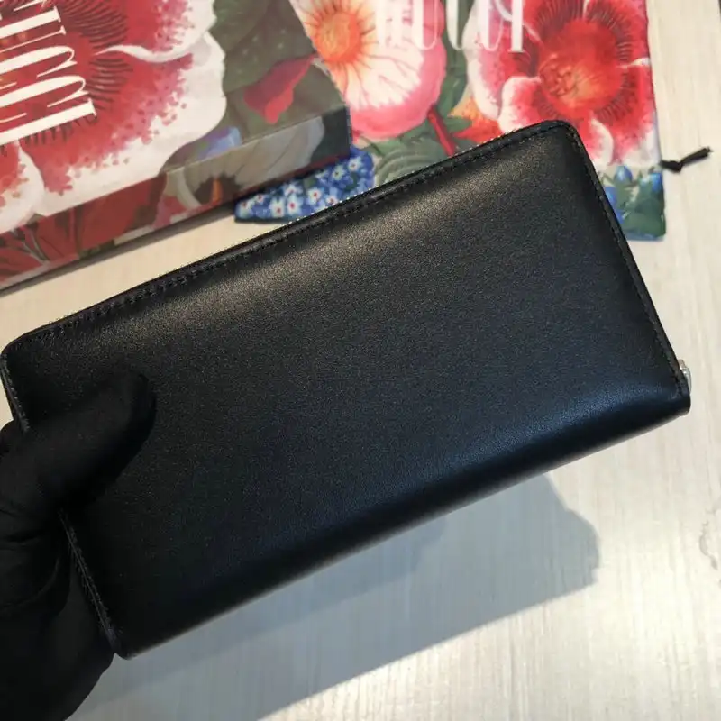 G*u*i bags 20guc0054