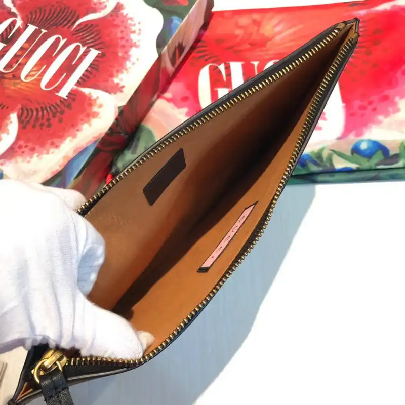 G*u*i bags 20guc0217