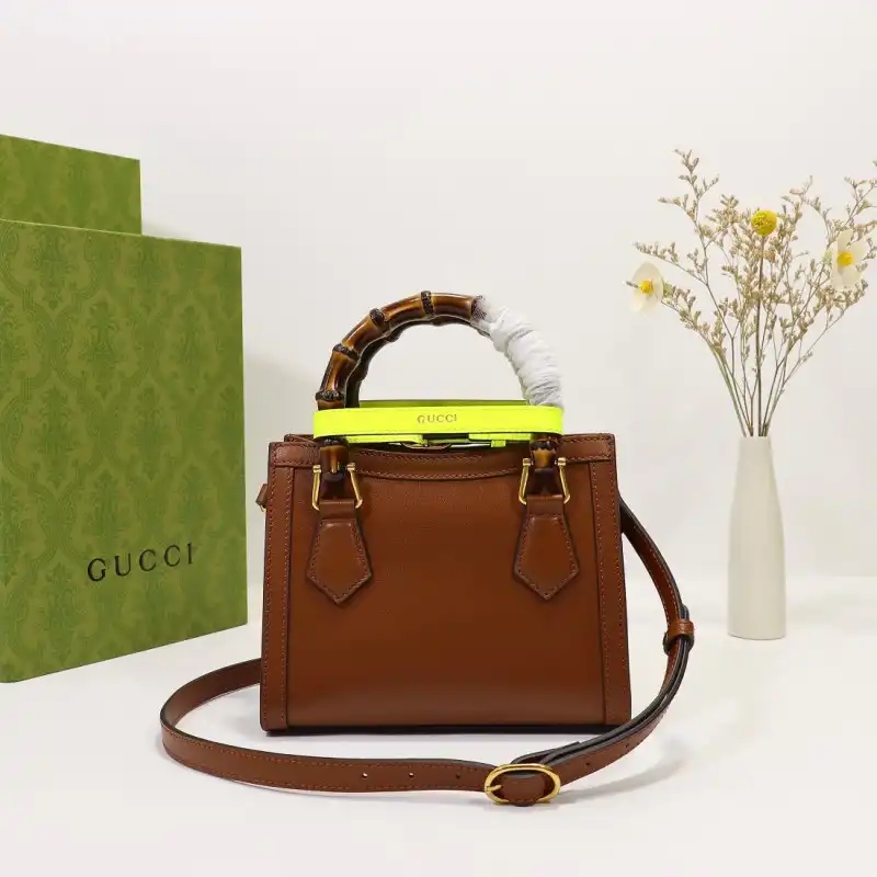 G*u*i s bags 2108dj0077