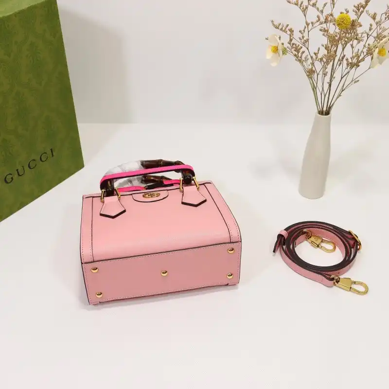 G*u*i s bags 2108dj0079