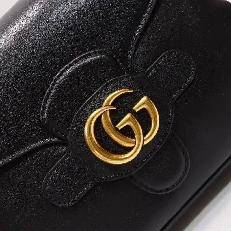 G*u*i s bags 2108dj0089