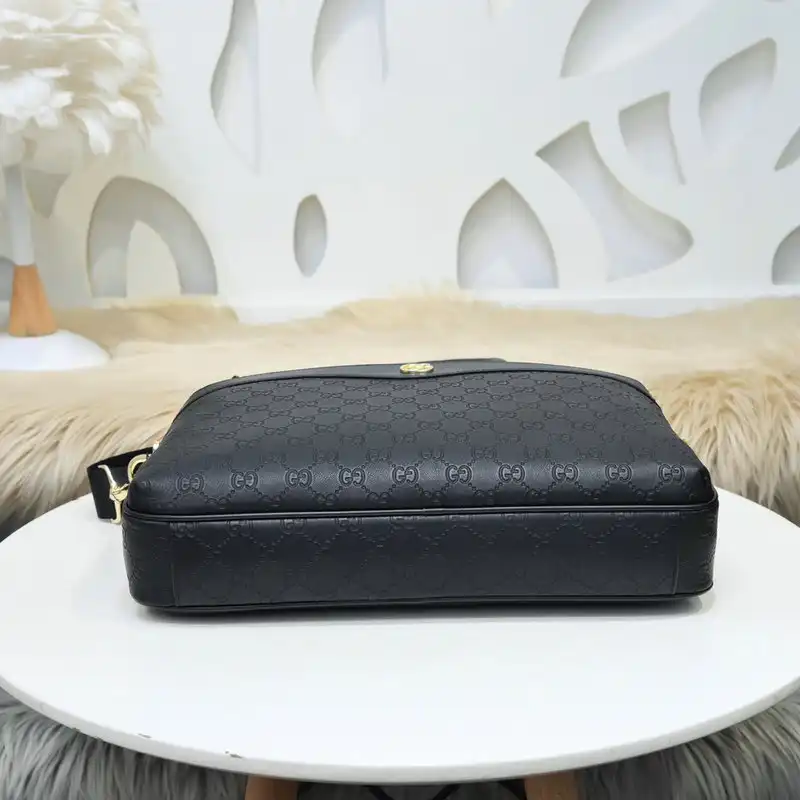 G*u*i bags 2111yz0075