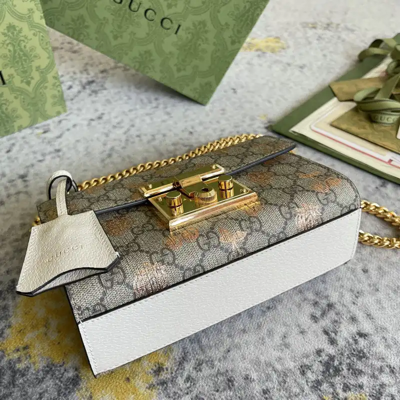 G*u*i bag 2201dj0017