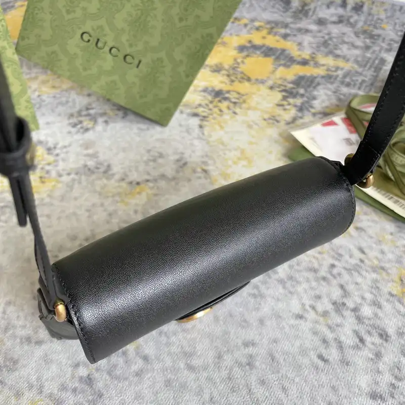 G*u*i bag 2201dj0051