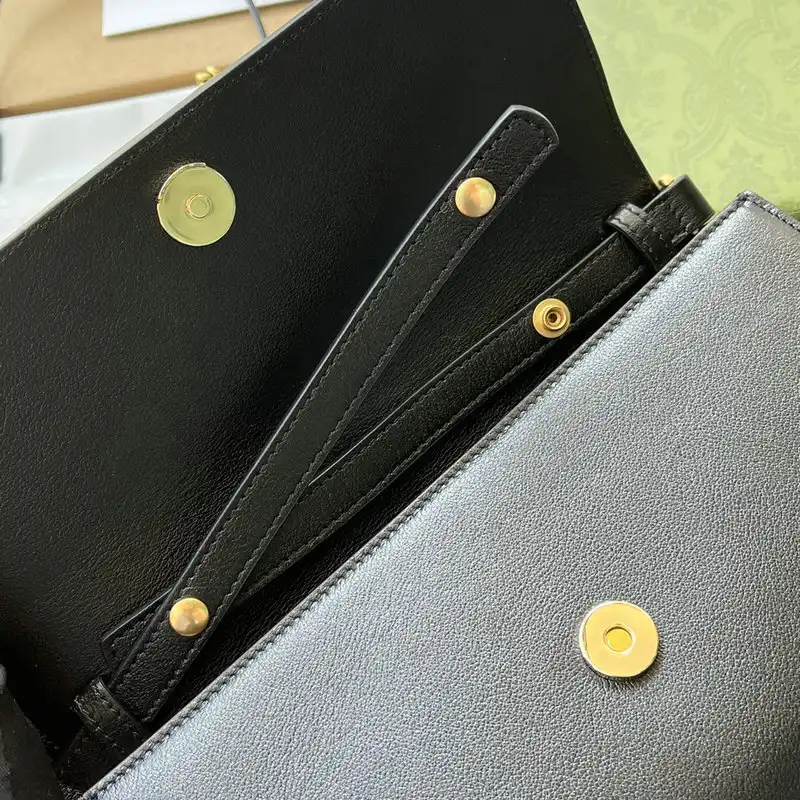 G*u*i bag 2201ya0041