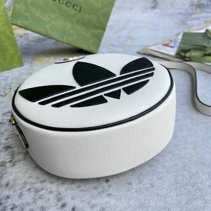 G*u*i bag 2207dj0045