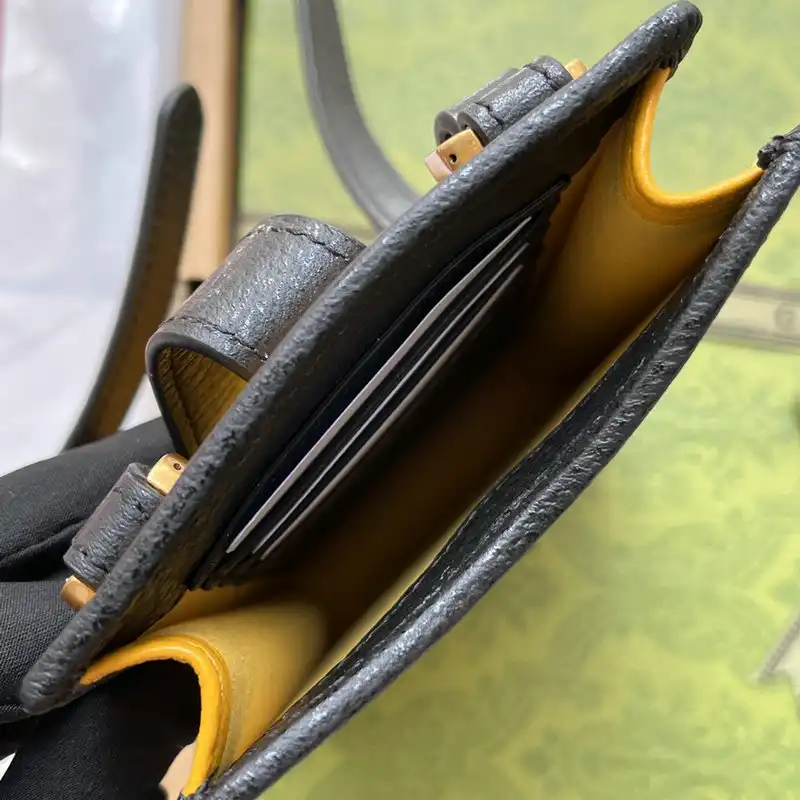 G*u*i bag 2207ya0018