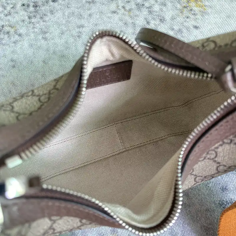 G*u*i bag 2209dj0033