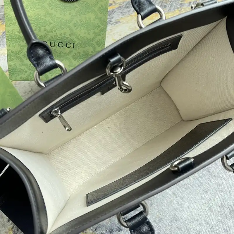 G*u*i bag 2301dj0011