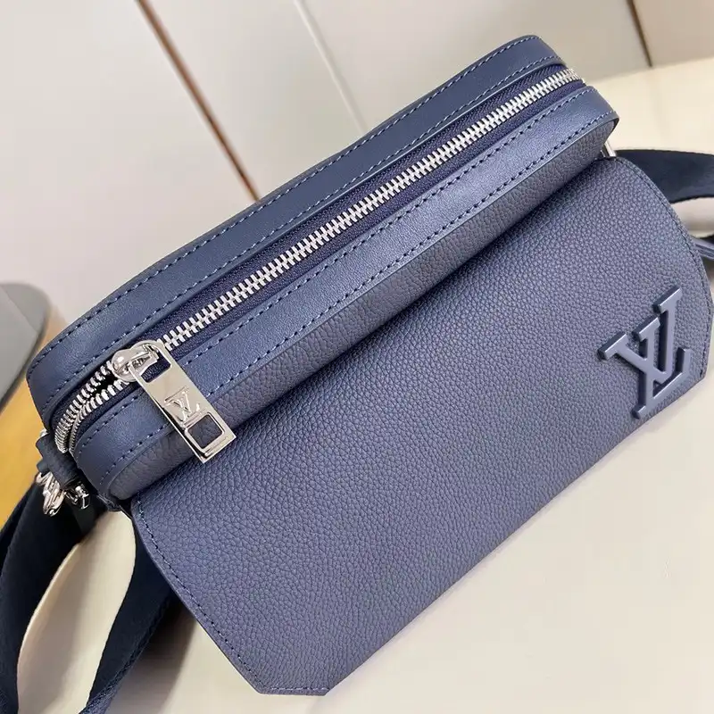 LV Bag 2306YA0170