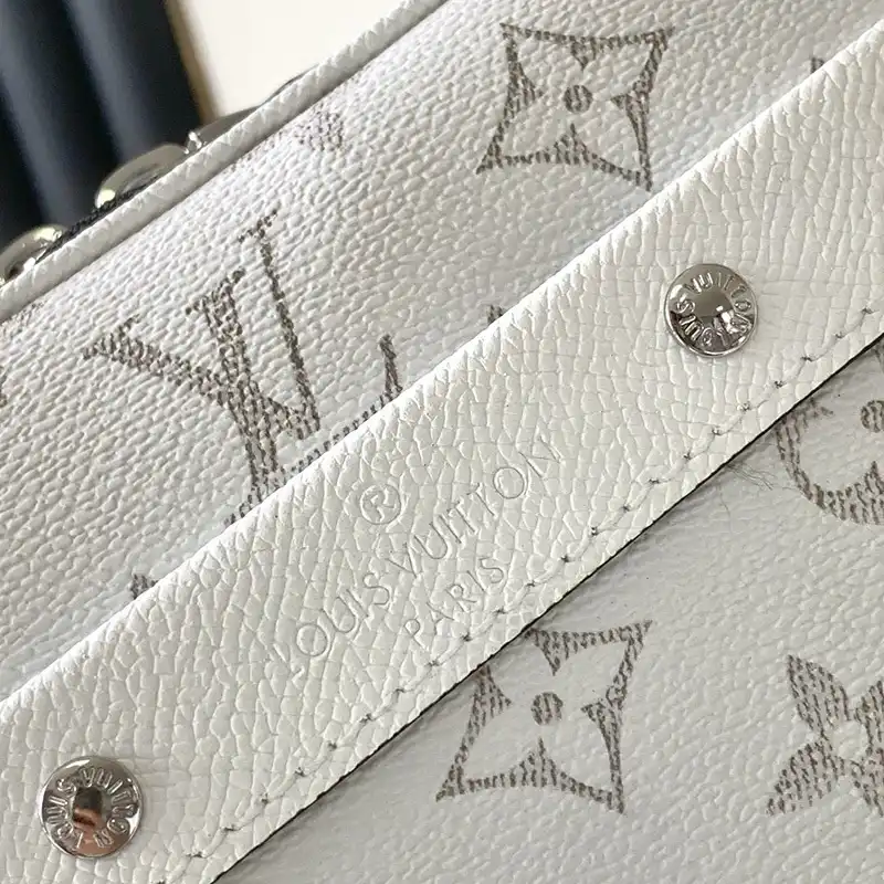 LV Bags 2405YA0098