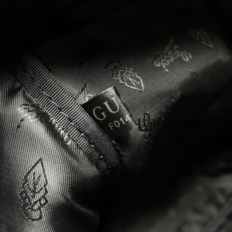 G*u*i bags 2406ya0076