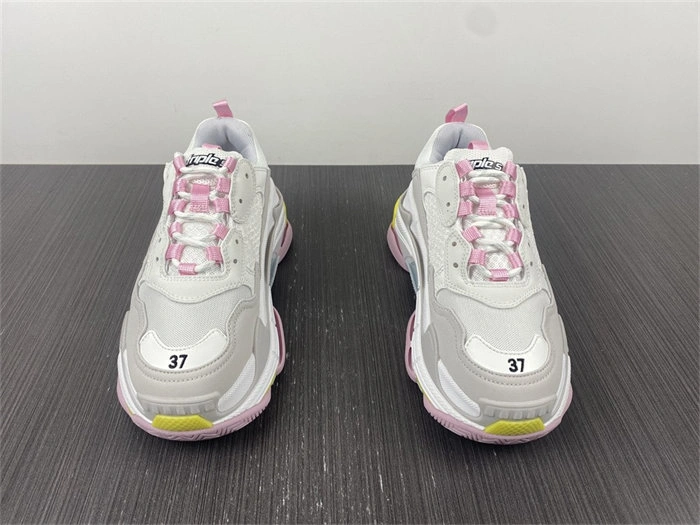 BLCG Triple S White Yellow  524039 W2FW4 TopPick 4451