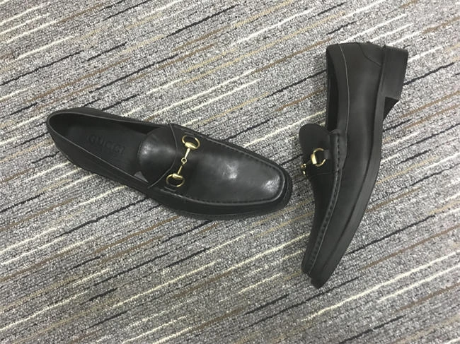 G*u*i loafer breathable 319