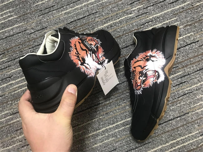 timelessdesign G*u*i rhyton sneaker 246