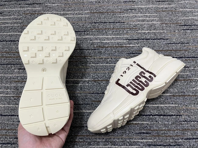 durable G*u*i rhyton sneaker 281