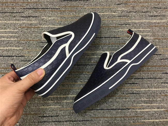 waterresistant G*u*i signature slip-on sneaker 300