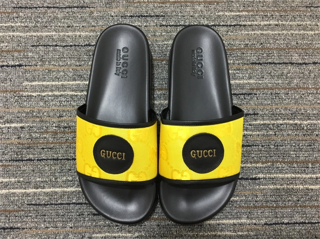 G*u*i slide fashionforward 412