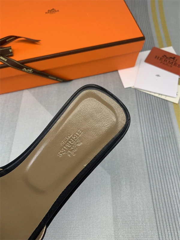 Unisex H Slipper 2330