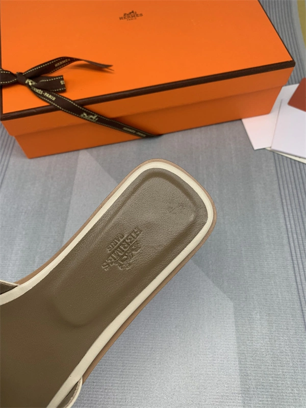 H Slipper Flexible 2333