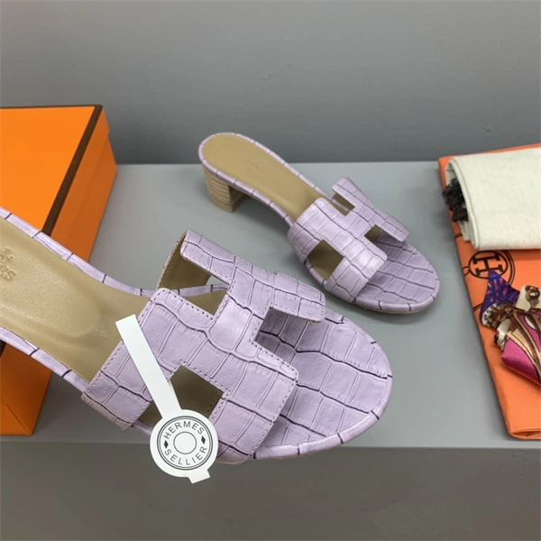 H Slipper Unisex 2365