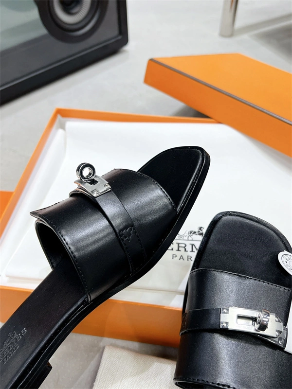 Elegant H Slipper 2372