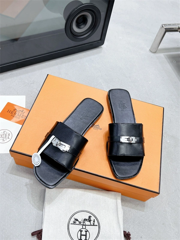 Elegant H Slipper 2372