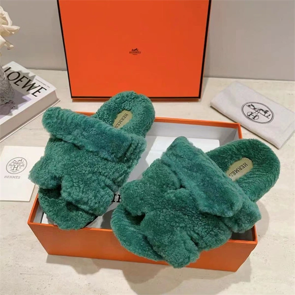 Efficient H Slipper 2380