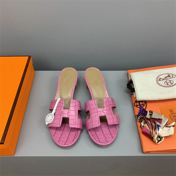 Timeless H Slipper 2385