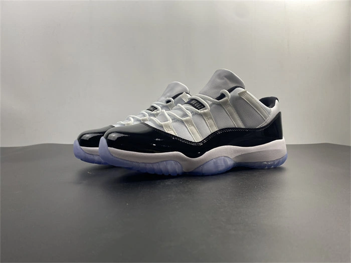Jordan 11 Retro Low Concord 528895- Breathable 4113
