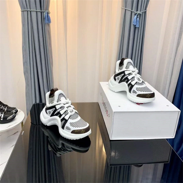 LV1 Archlight Neat 1943