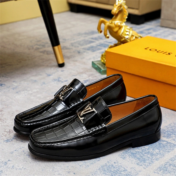 UrbanChic Lv Loafer 1887