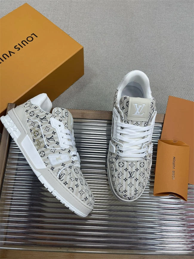 Sustainable Lv Trainer Sneaker 2107