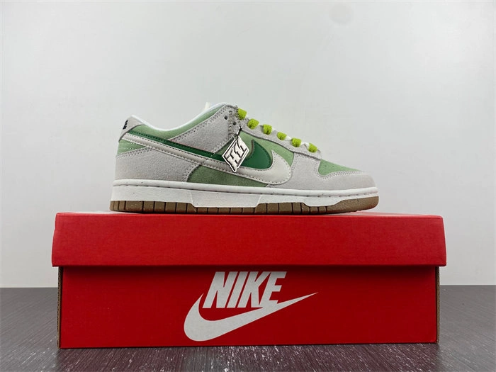 Nike Dunk Low SWOOSH D09457- UrbanChic 4619