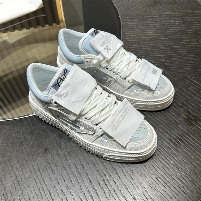 Off-White Sneaker Packable 3100
