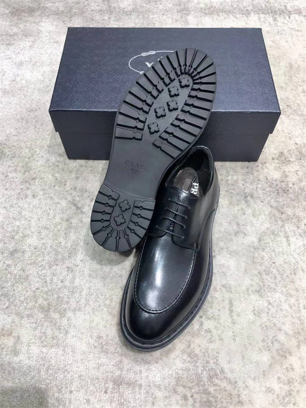 PRADA WeatherProof 3238