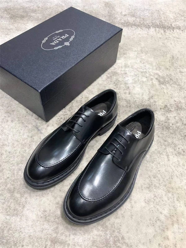 PRADA WeatherProof 3238