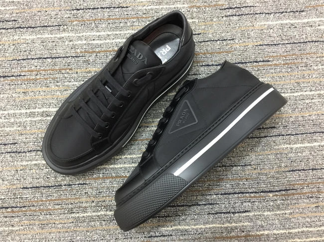 Prada Leather Sneaker Unique 3322