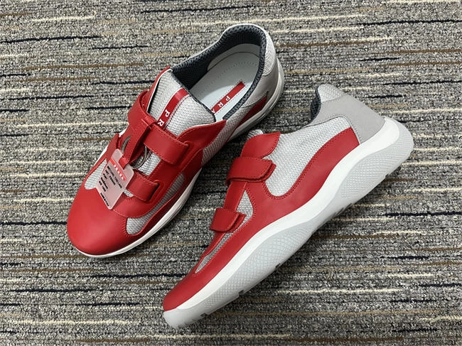 Modern Prada Sneaker 3361